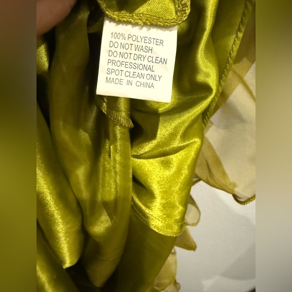 NWT Mac Duggal Green Balloon Sleeve Chiffon Ruffled Gown (Size 4) - Picture 6 of 8